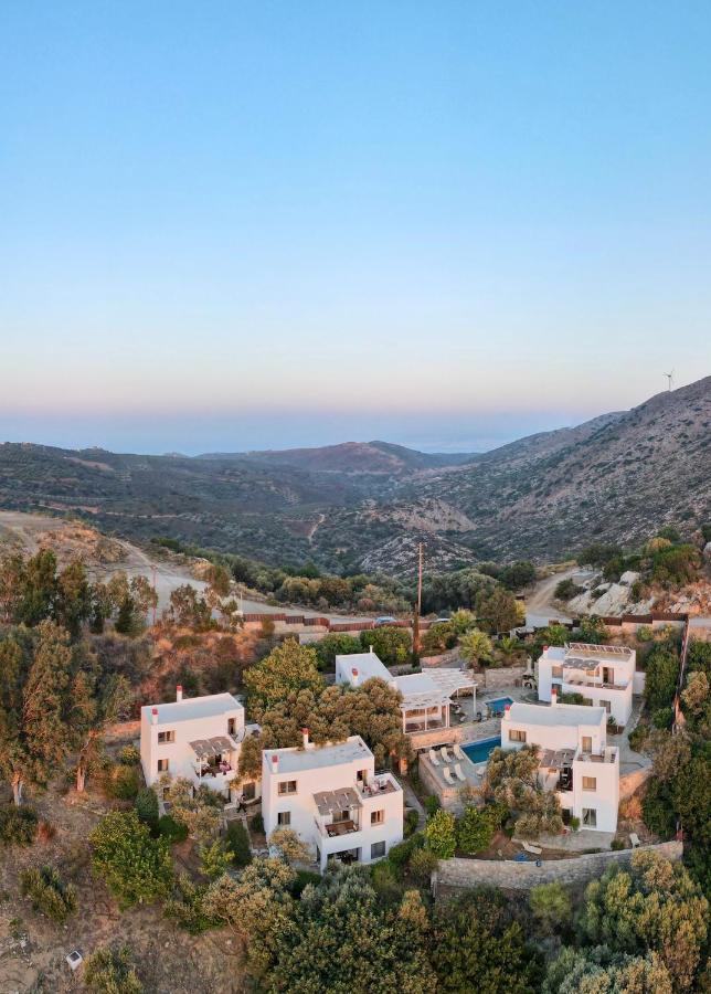 Mourtzanakis - Traditional Eco In Achlada